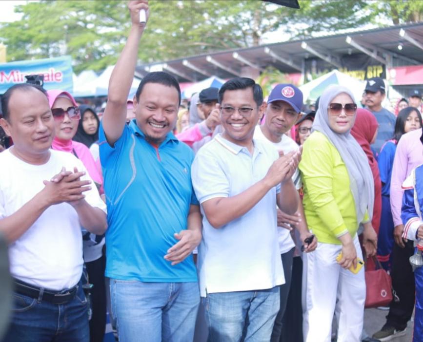 Gambar Jalan Sehat Lorong Wisata Kecamatan Biringkanaya duet Tamalanrea sukses digelar